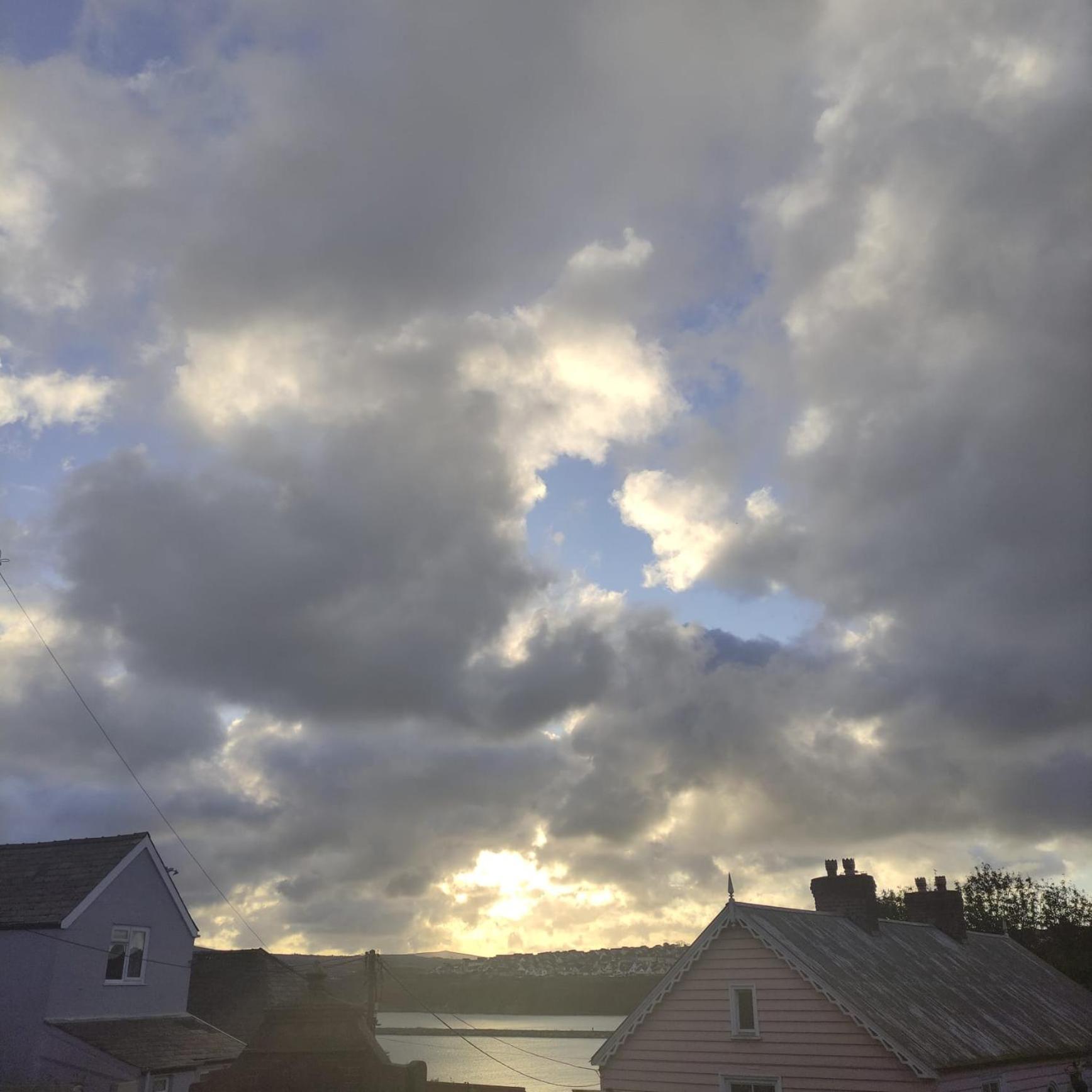 Rose And Crown Hotel & Hope And Anchor Bar Goodwick Экстерьер фото