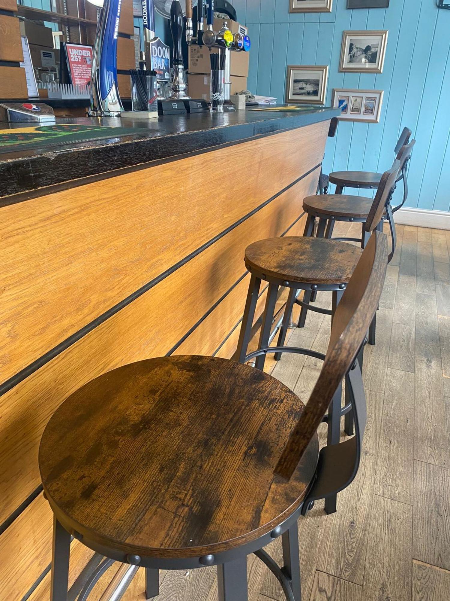 Rose And Crown Hotel & Hope And Anchor Bar Goodwick Экстерьер фото